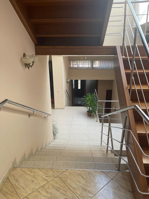 VILĂ de LUX | 814 mp | TEREN 1745 mp | ozana - pallady - ideală reședință sau business
