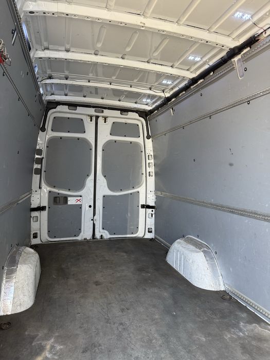 VW Crafter-Mercedes Sprinter