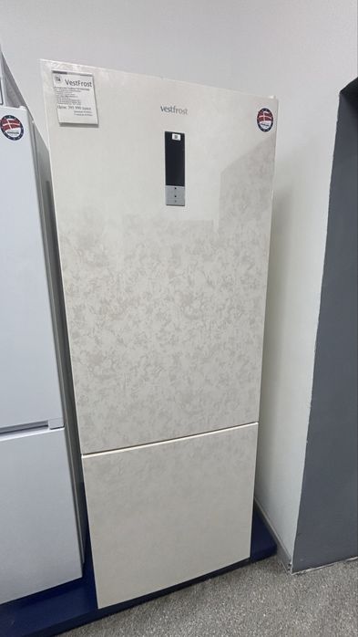 Холодильник Vestfrost широкий 70см