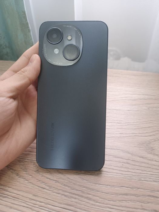 Tecno Spark Go 1