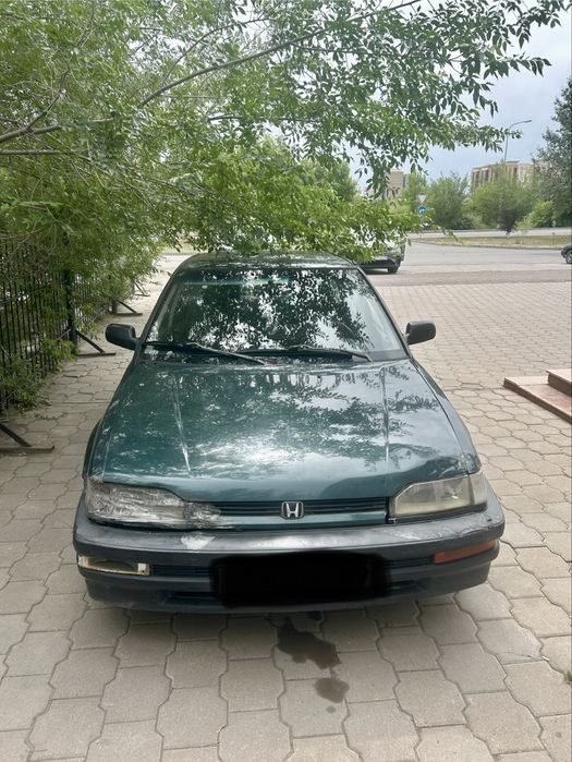 Машина марки Honda Concerto