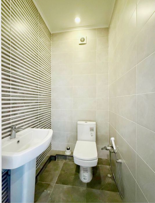 Квартира трехкомнатная Кушбеги