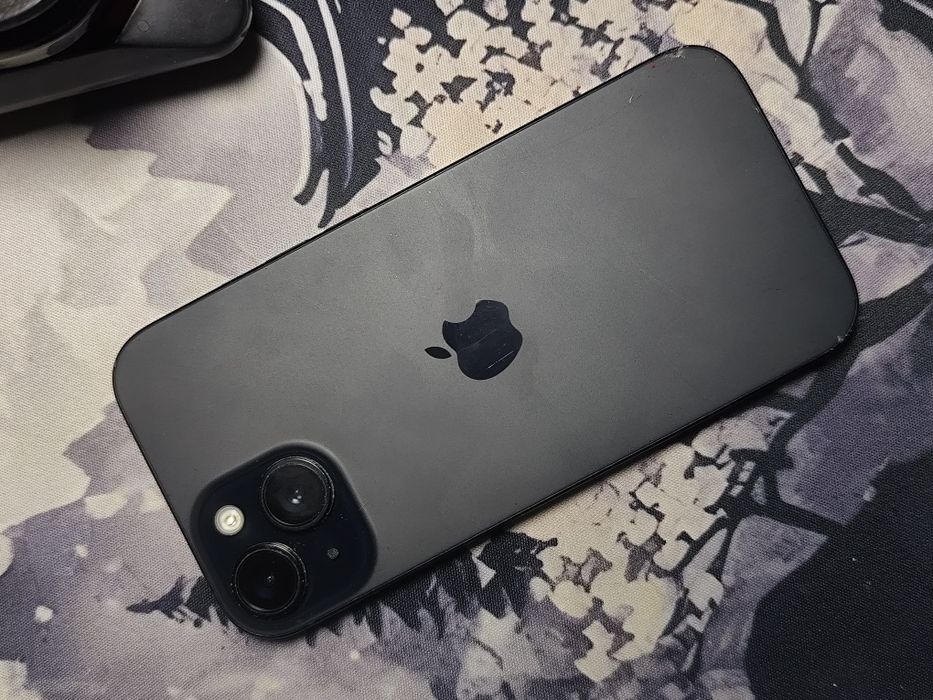 Продам/обменяю iPhone 15