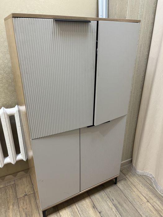 Продам два шкафа