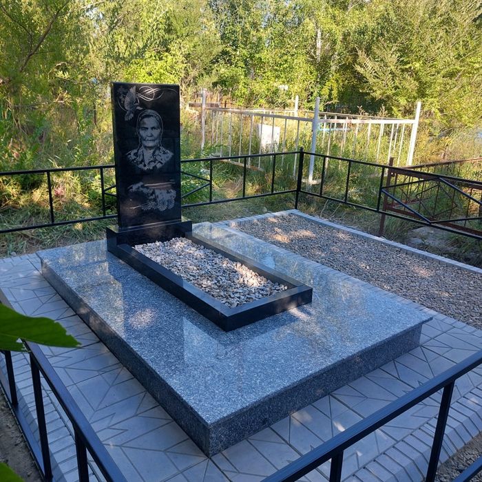 Благоустройство могил