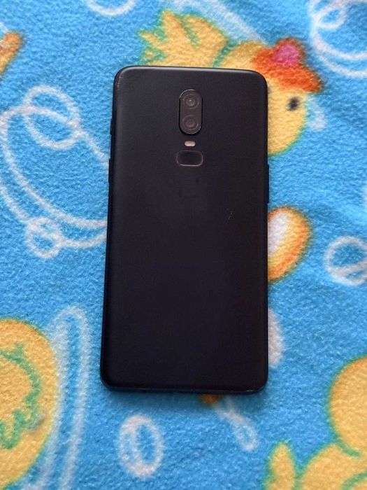 OnePlus 6 128GB 8GB Ram