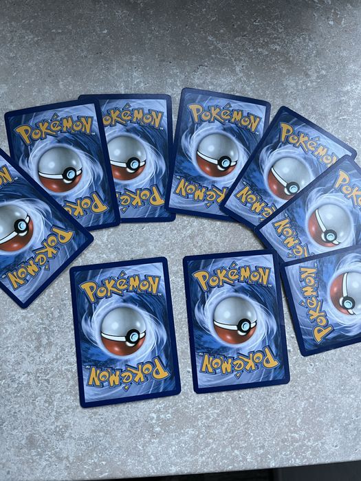 Set   Pokemon Cartonase