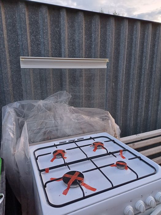 Газовая плита Indesit