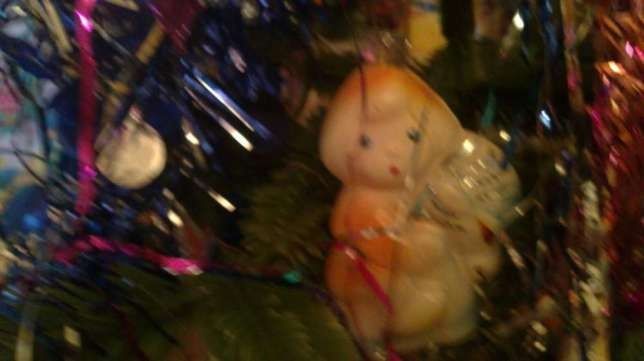 Продам ёлку с игрушками