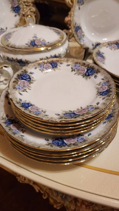 Сервиз за хранене