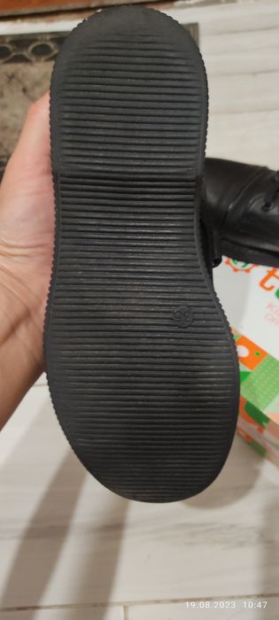 Туфли школьные кожаные от Tomini