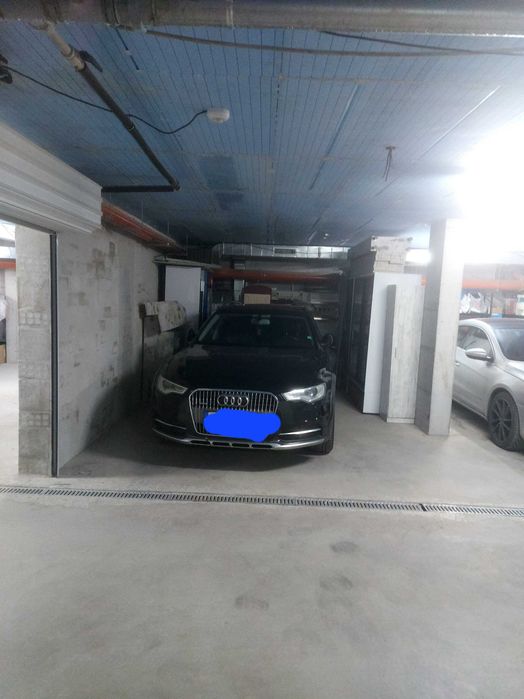 Гараж за продажба