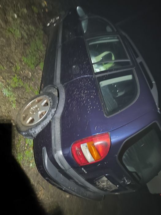 Опел Зафира А На части