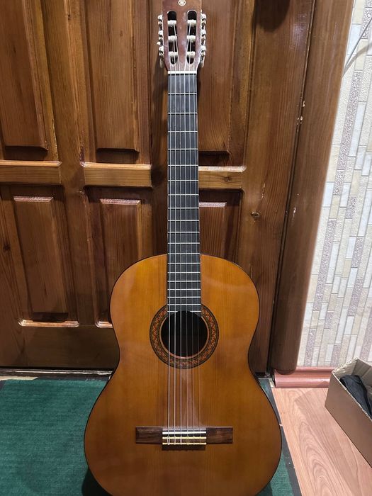 Гитара Yamaha С40