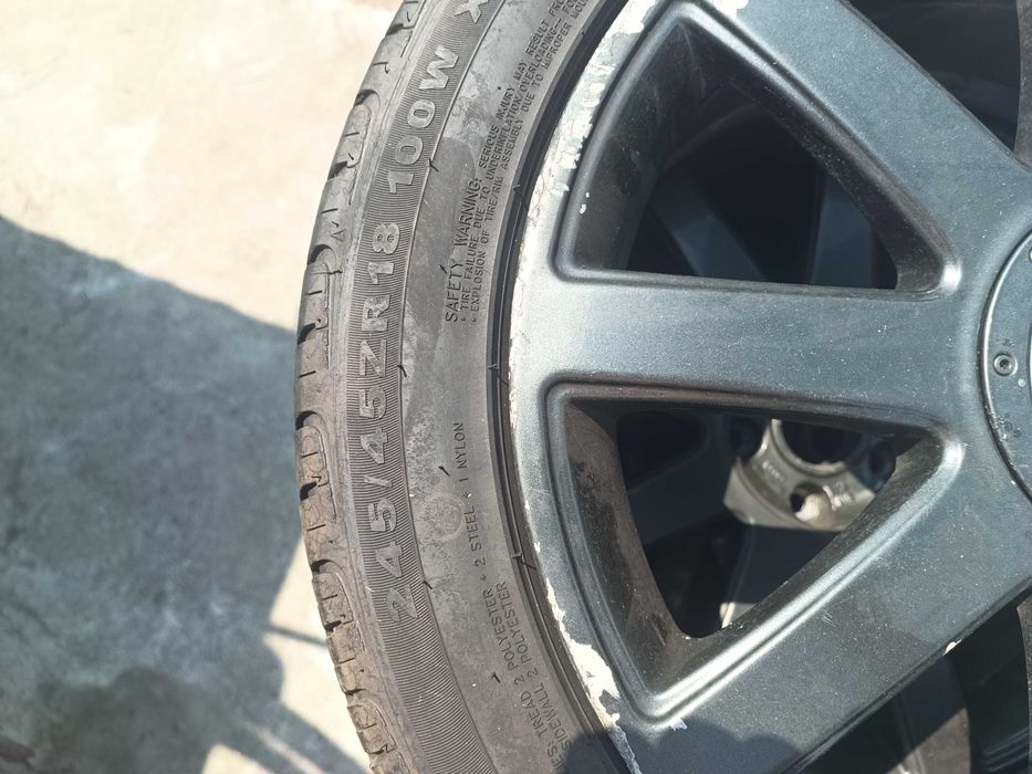 Гуми с джанти от Ауди 245/45 ZR 18.  5 бр