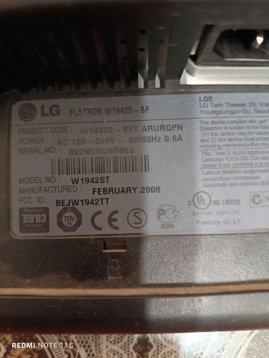 на запчасти продается монитор