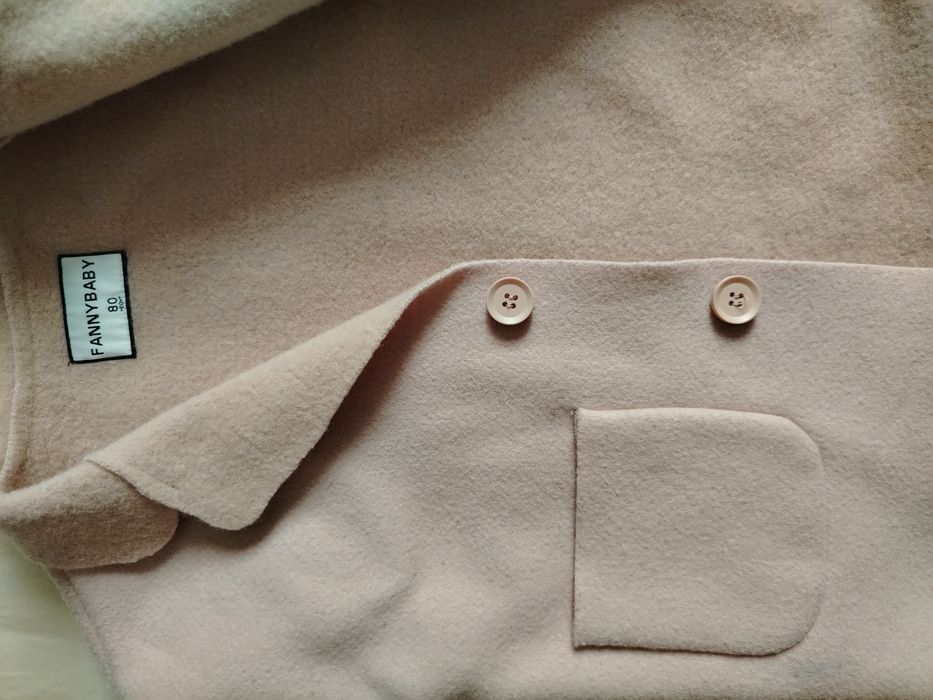 Тренч малышке Burberry. И пальто