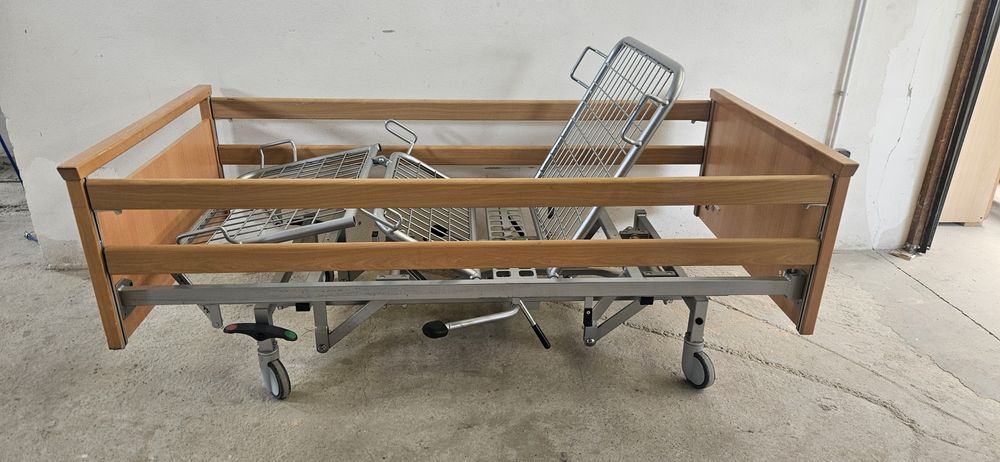 Pat manual pat spital pat ingrijire la domiciliu