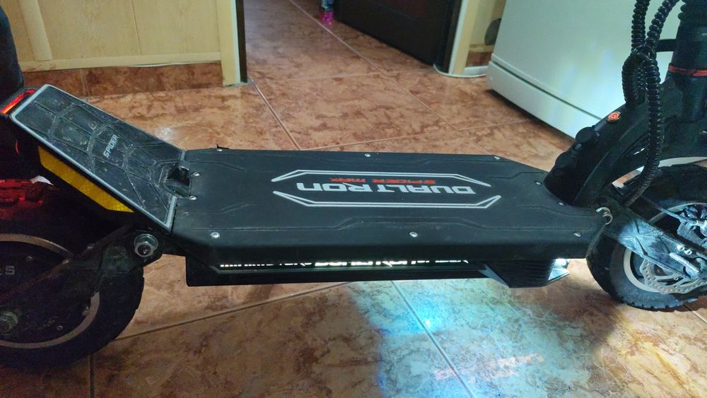 Schimb trotineta electrica noua