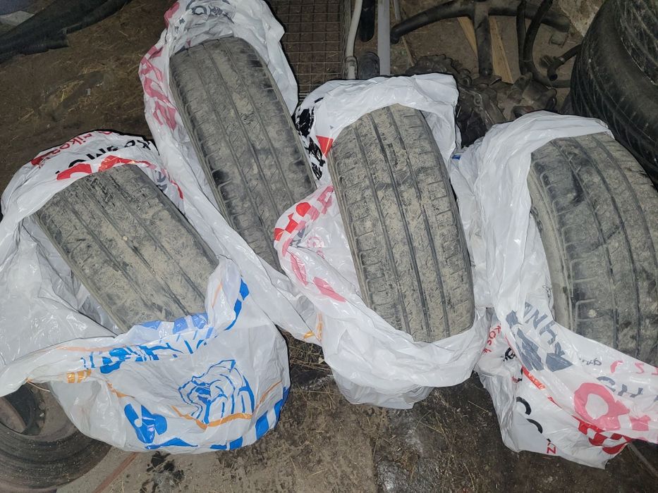 Продам резину летнюю