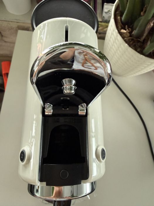 Кафе машина Nespresso