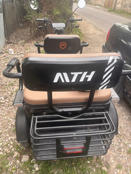 Продам трицикл элетктро