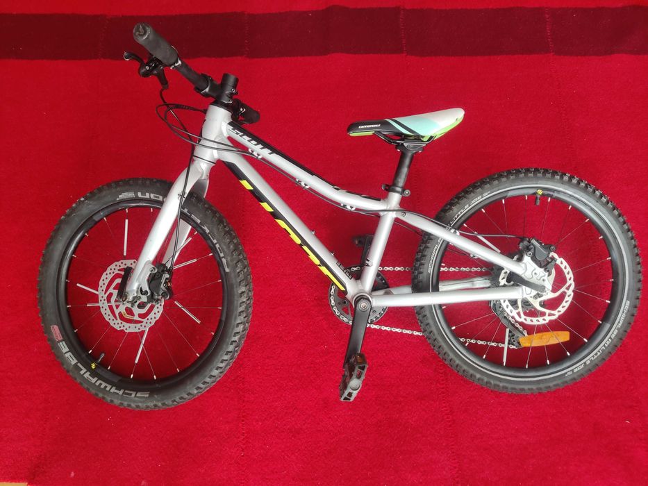 Детско колело Scott Scale RC 200 20" 10 скорости 8 кг, хидравлични спирачки / woom 4 off
