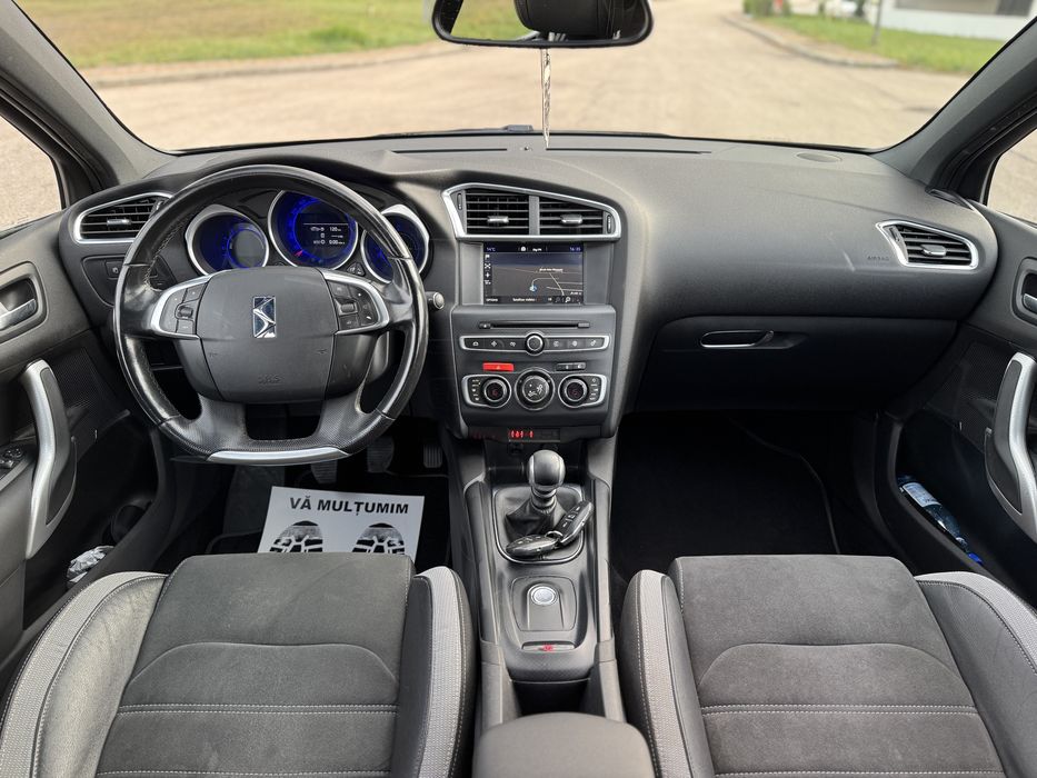 Citroen Ds4 Crossback 1.6 Diesel Full Led Line Assist Navigatie