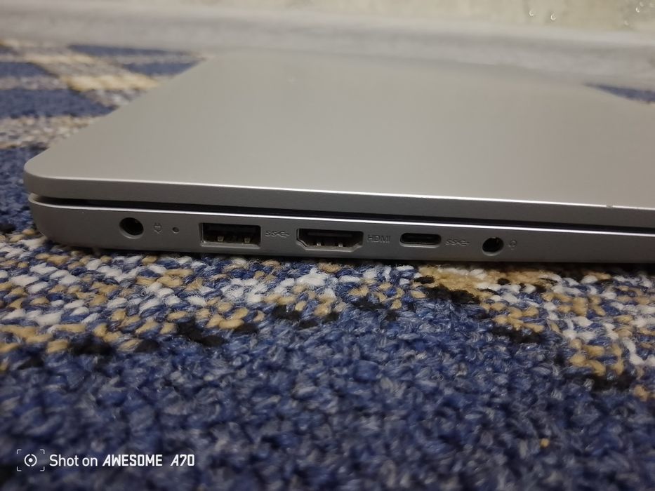 Lenovo IdeaPad1i