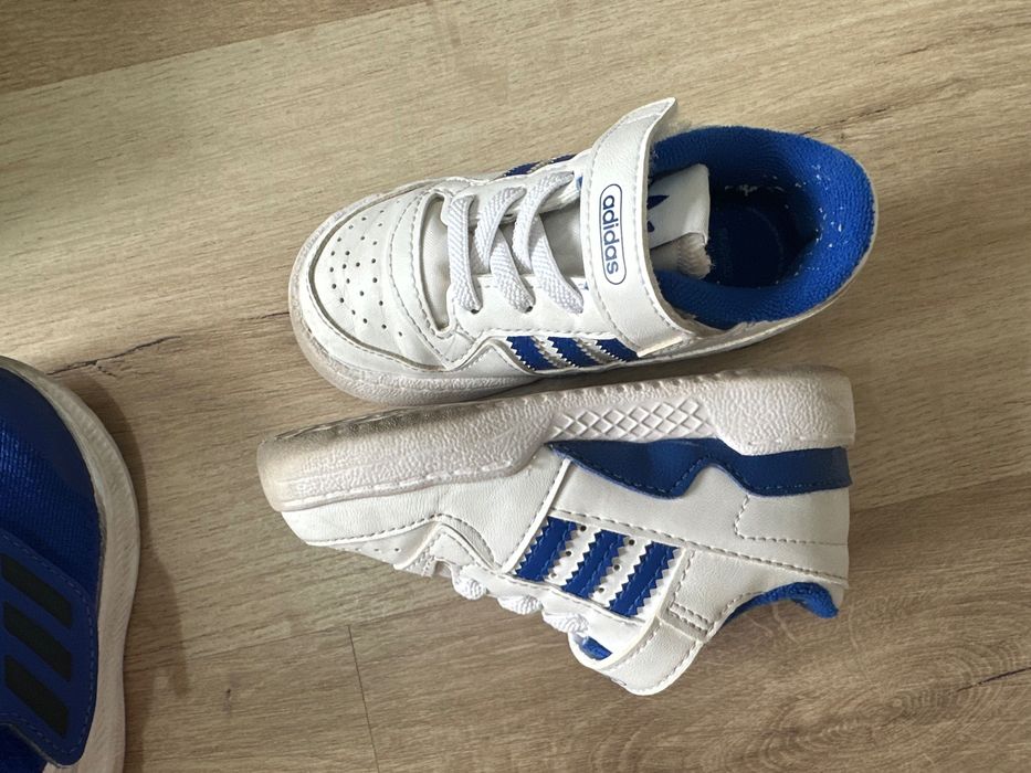 маратонки Adiddas/Nike/21/22 номер