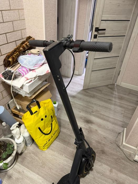 продам Электрический самокат