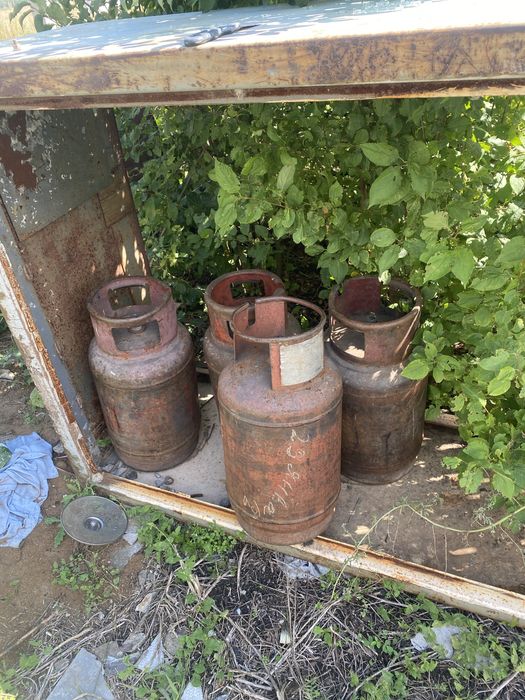 продам газ болоны