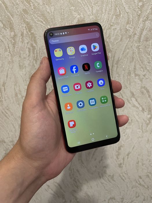 Продам Samsung A11.