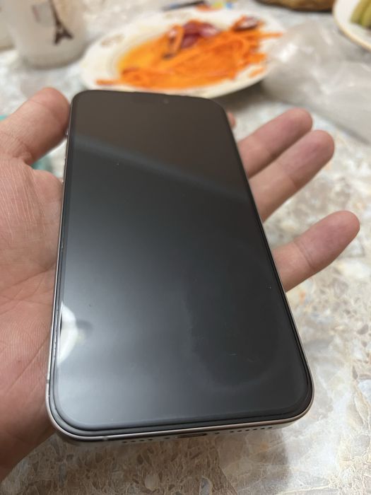 Iphone 15 pro max 256 talik 86 yomks