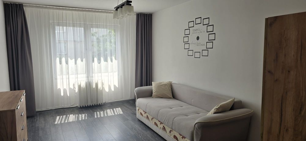 Apartament 2 camere decomandat, renovat și mobilat – Cartierul Unirii, Reghin