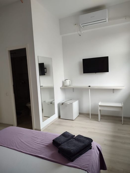 Garsoniere central regim hotelier