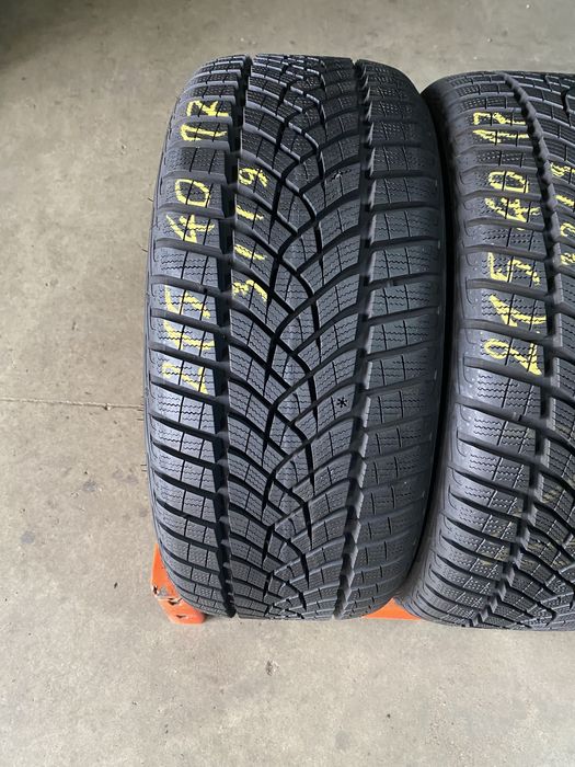 Anvelope iarna 215/40/17 Goodyear Ultra Grip Performance 215 40 17 R17