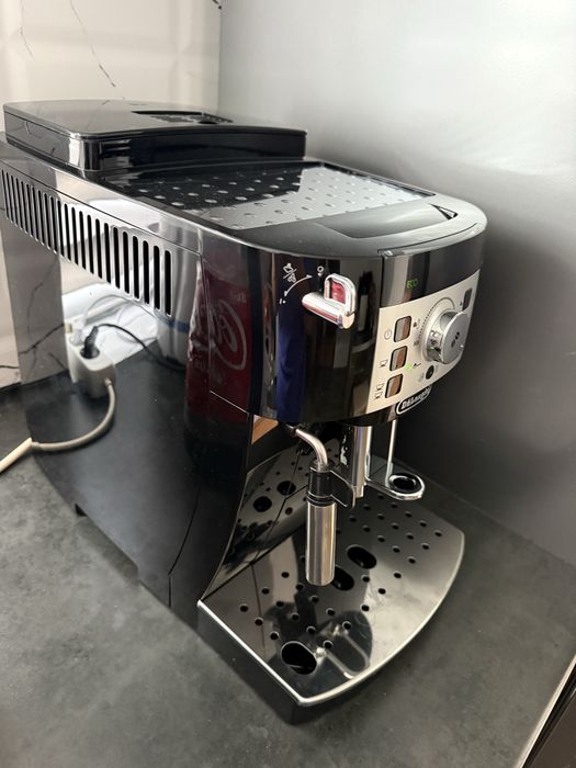 Espressor Delonghi Maginifica S