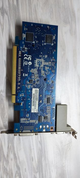Продам видеокарту ASUS EN7300LE, 256 мб
