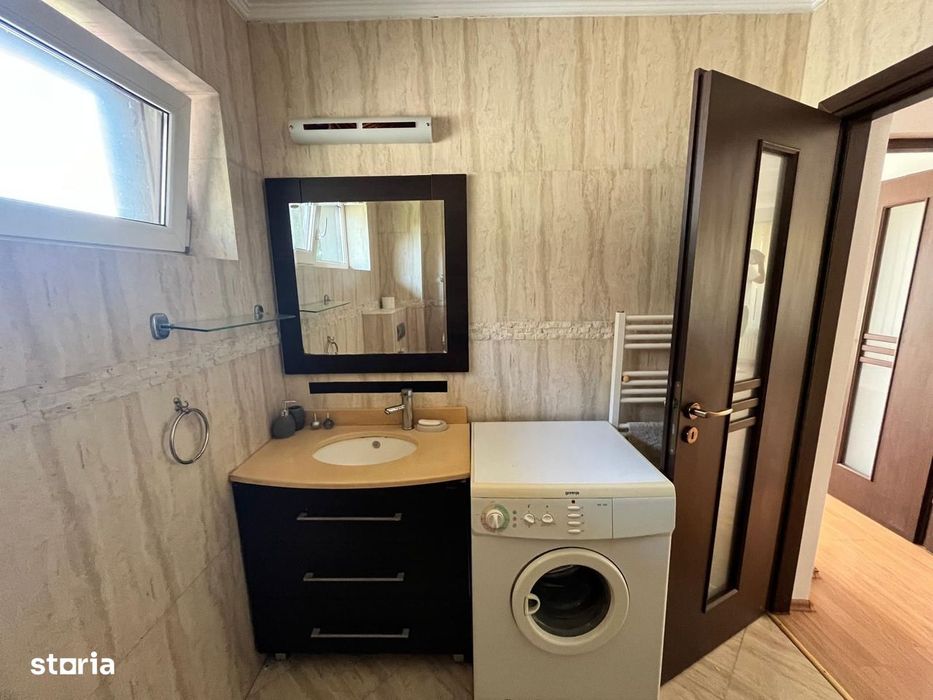 Apartament 3 camere, parcare, strada privata imobil tip vila,Buna Ziua