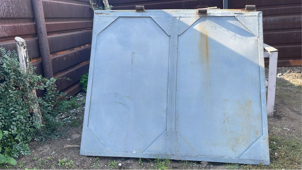 Продам  железные  ворота