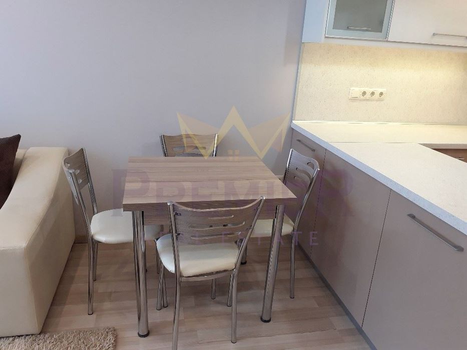 Продава се Двустаен апартамент в Варна, Възраждане 1 - 110 кв.м за 1728 €/кв.м - Снимка #3