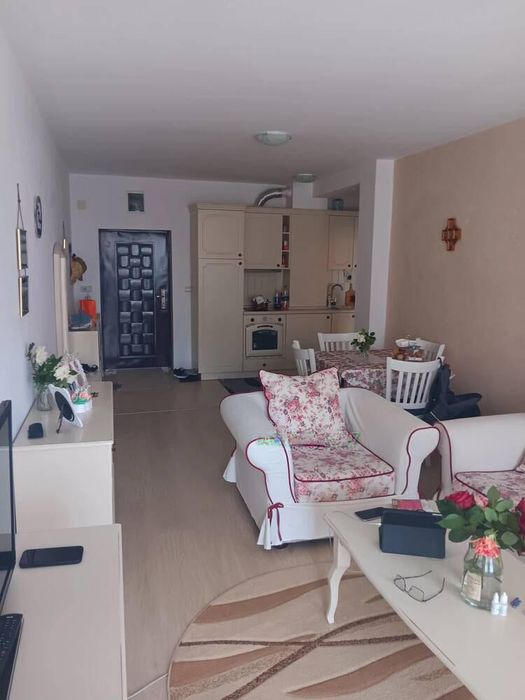 Продава се Двустаен апартамент в Поморие - 80 кв.м за 1605 €/кв.м - Снимка #2