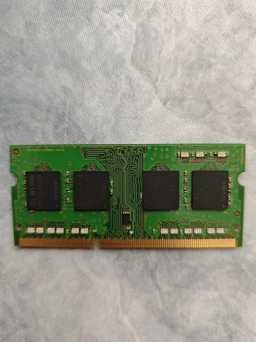 DDR3 для ноутбука, 4 Гб