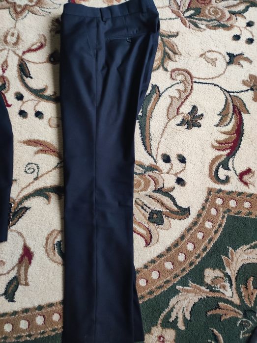 Кастиюм костию кастюм