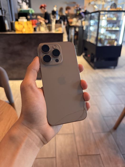 iPhone 16 Pro | 256Gb | 90%
