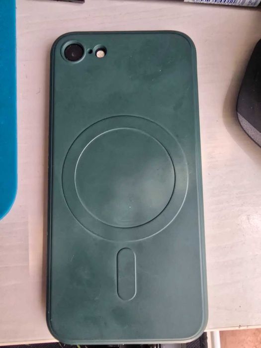 Телефон iphone 8 64 gb