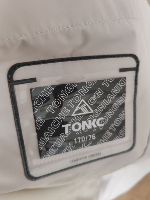 Продам куртку демисезон на подростков