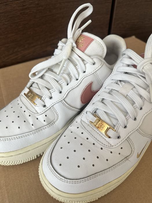 Air Force 1,  36.5