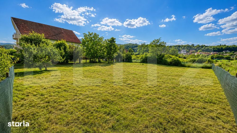 Teren intravilan 863 mp, utilitati bransate, autorizatie, zona Viisoar